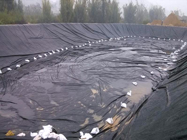 可移动抗旱储水罐怎么用