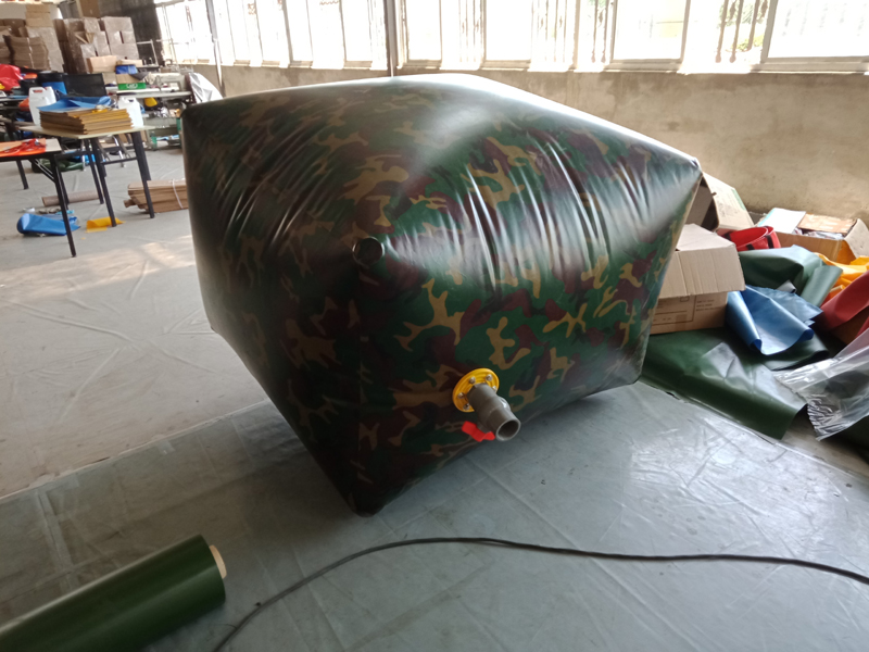 软体油囊与罐箱相比优势（油囊与普通硬质油罐箱的优势）