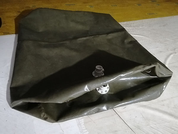 软体油囊安全吗（软体油囊什么材料）