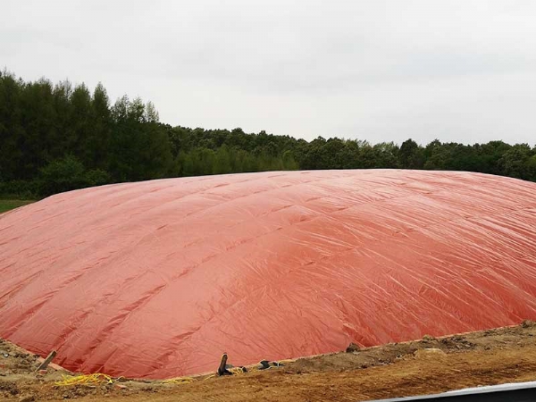 红泥软体沼气池