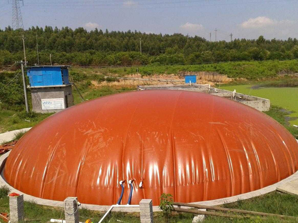 折叠式红膜软体沼气袋厂家选择标准